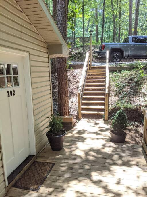 Gold Dust Delight - Cozy Cottage In The Woods Dahlonega Bagian luar foto